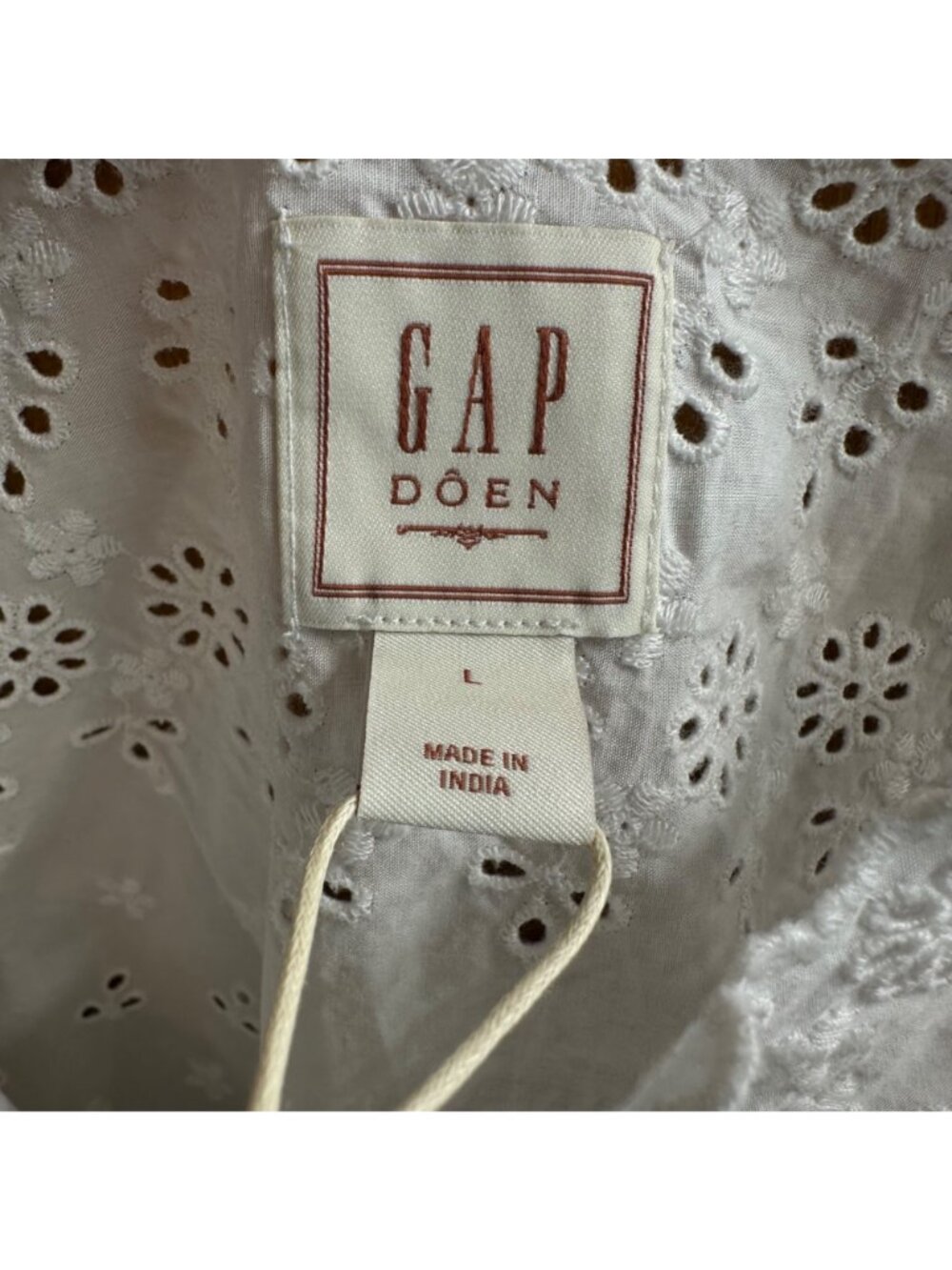 Gap x Doen Eyelet Cropped Cotton Top NWT White Size L Feminine Coquette - Picture 6 of 12
